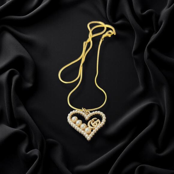 Heart Zipper Gucci Pull Button Charm with Free 18in Gold Plated Snake Chain - Picture 2 of 6